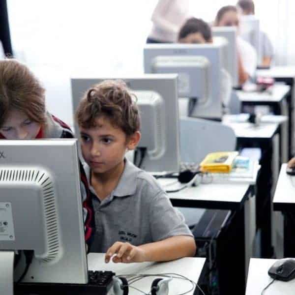 Sezin Okulu Fiyatları Fotoğrafları Yorumları