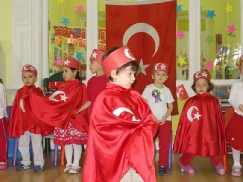 İzmir Özel Türk Koleji Anaokulu Bornova fiyatları